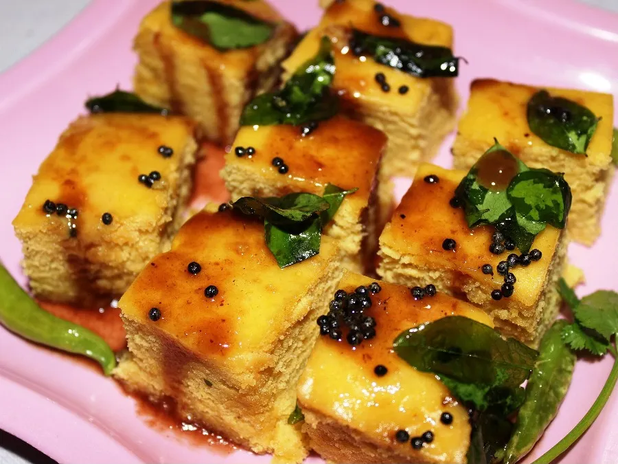 khaman-dhokla